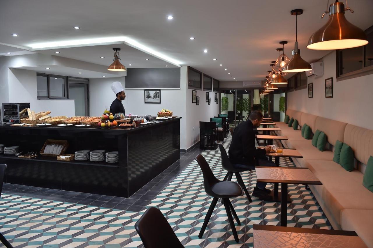 Le Yacht Suites Hotel Casablanca Esterno foto