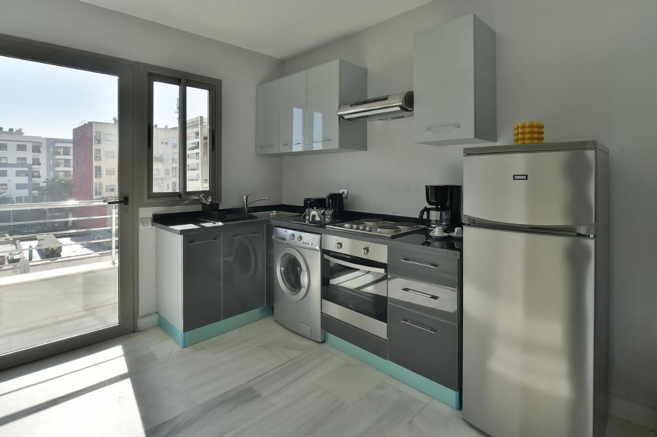 Le Yacht Suites Hotel Casablanca Esterno foto