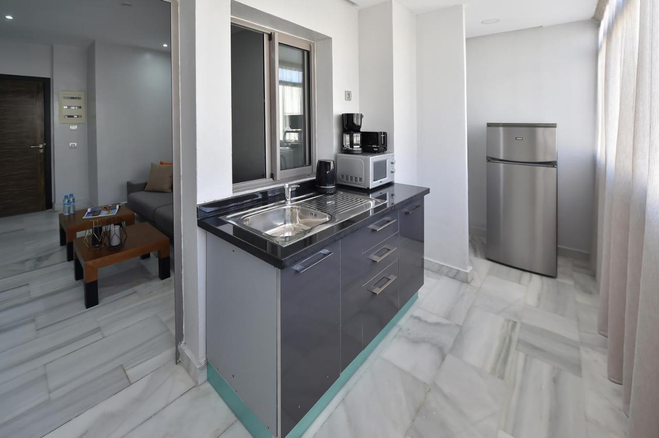 Le Yacht Suites Hotel Casablanca Esterno foto